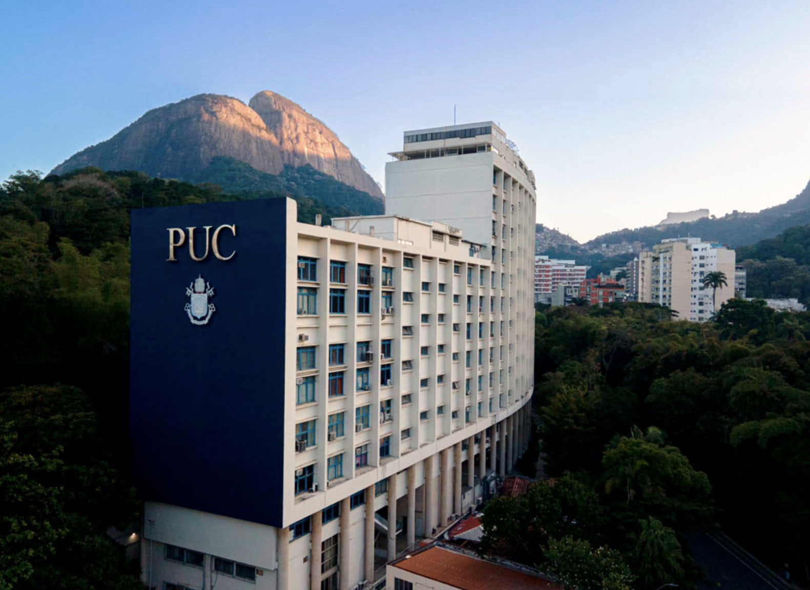 PUC-Rio obtém habilitação do MEC para criar curso de Medicina