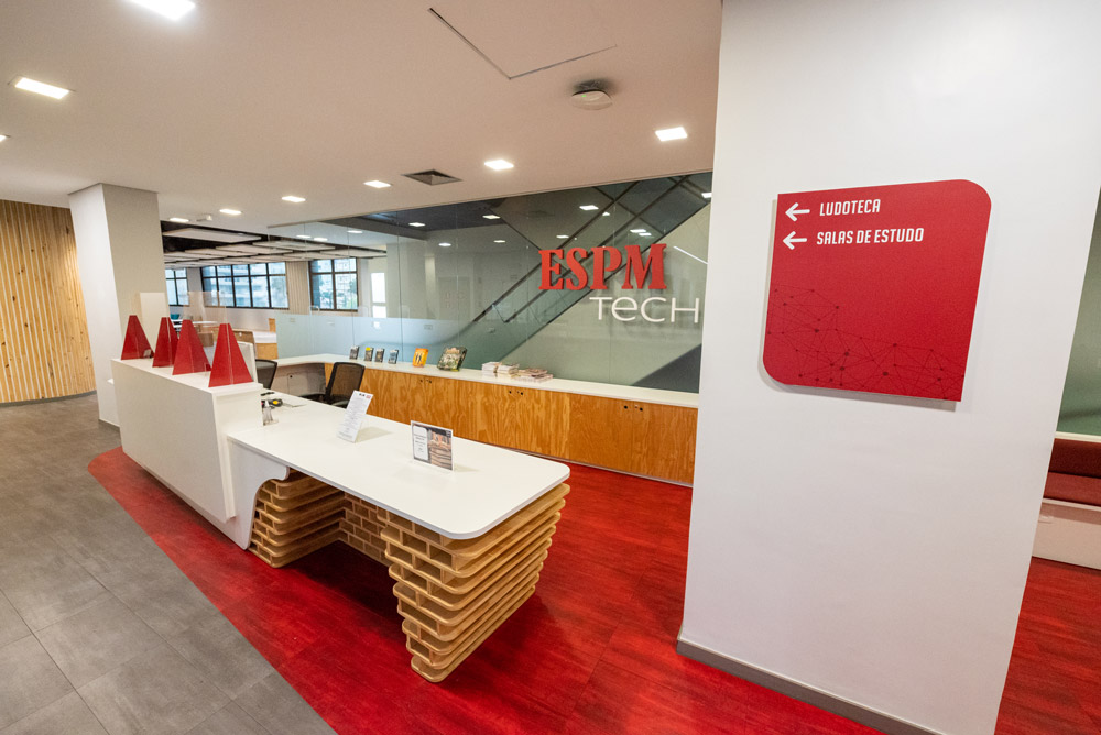ESPM lança novo curso inédito de TikTok focado em profissionais e estudantes de marketing e mídias sociais