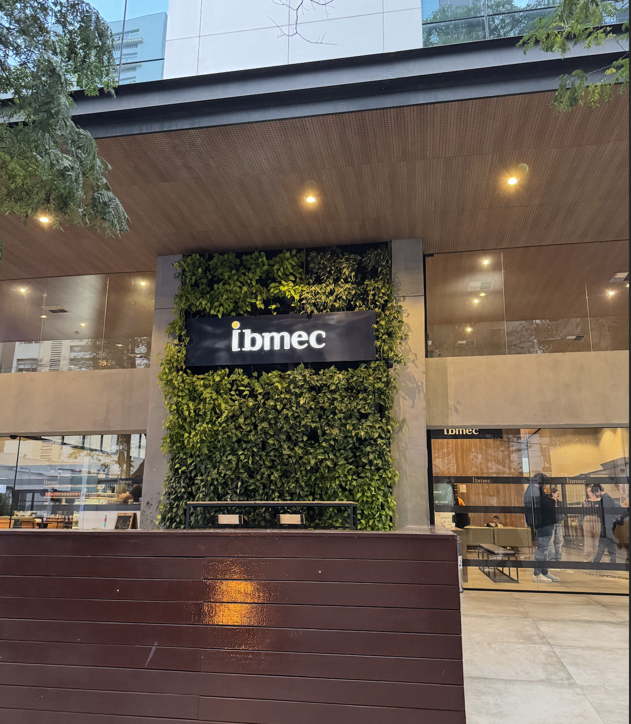 Exclusivo: Ibmec firma parceria inédita com a MIT Sloan School of Management